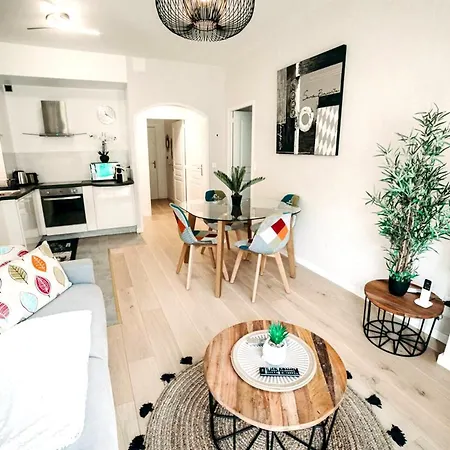 Moderne A Aix Les Bains 40 M² Piscine Et Jacuzzi Appartement *
